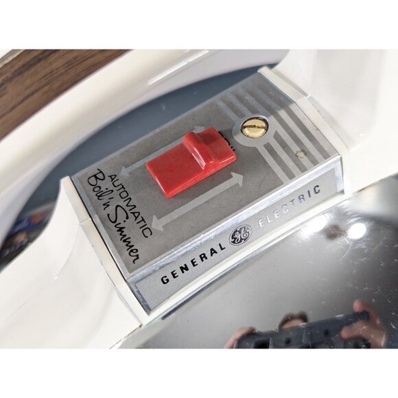 Vintage General Electric Kettle KE62A 1500W Automatic Boil N Shimmer WORKS - Picture 7 of 16